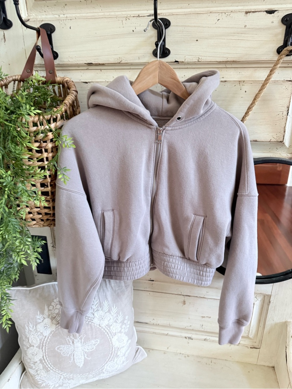 Abercrombie & Fitch Plush Hoodie in Light Mauve